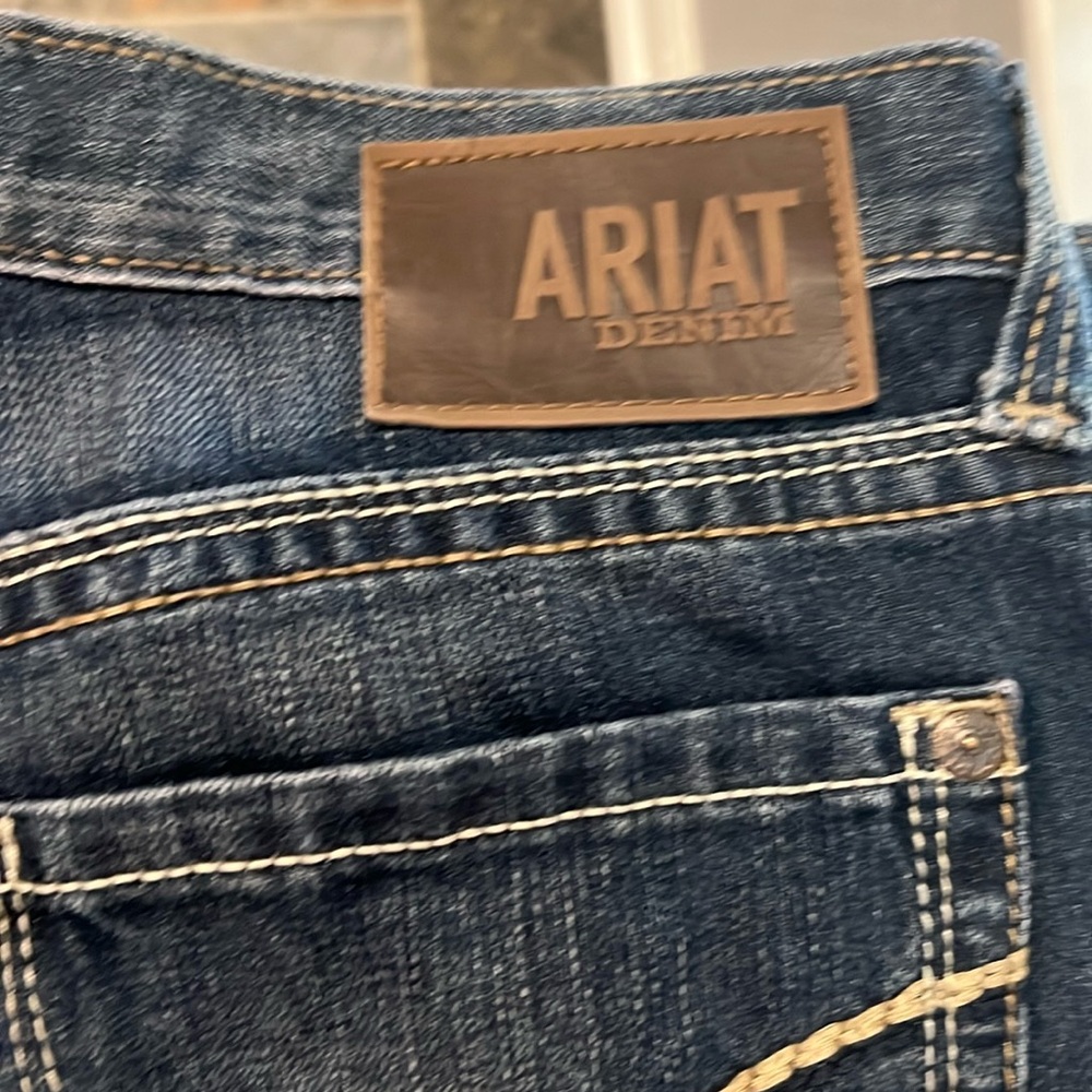 MEN ARIAT JEANS (M5 STRAIGHT FIT/STRAIGHT LEG)